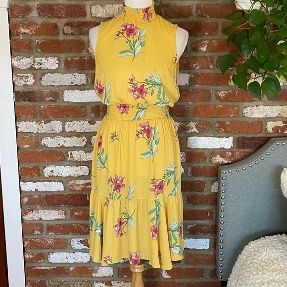 Nanette Lepore Yellow Floral Sleeveless Smock Neck Midi Dress size 4 - Picture 2 of 11